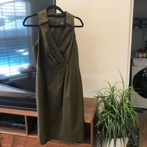 NWOT Adrianna Papell green wrap collar dress